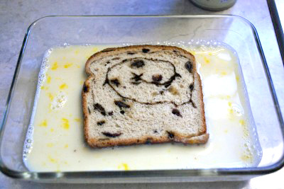 french toast soak bread