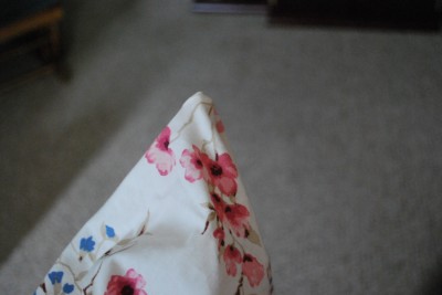 How to Fold a Fitted Sheet