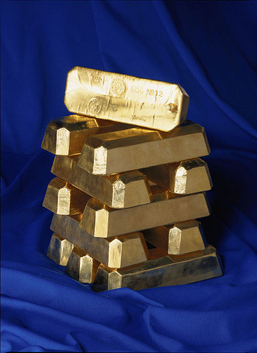 Why I Don't Invest in Gold gold bars